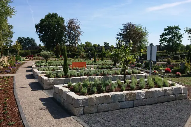 Entstehung des Bestattungsgartens Pulheim – Bauphase, Aufnahme 1 von 32
