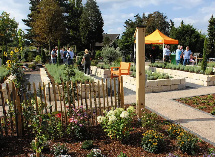 Eröffnung des Bestattungsgartens Pulheim am 19. September 2018 – Aufnahme 1 von 6